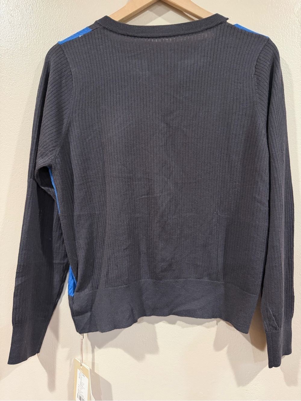 NWT Geli Brand Very Soft Womens Navy Blue Cardigan with Blue and Cream Panels - Picture 2 of 9